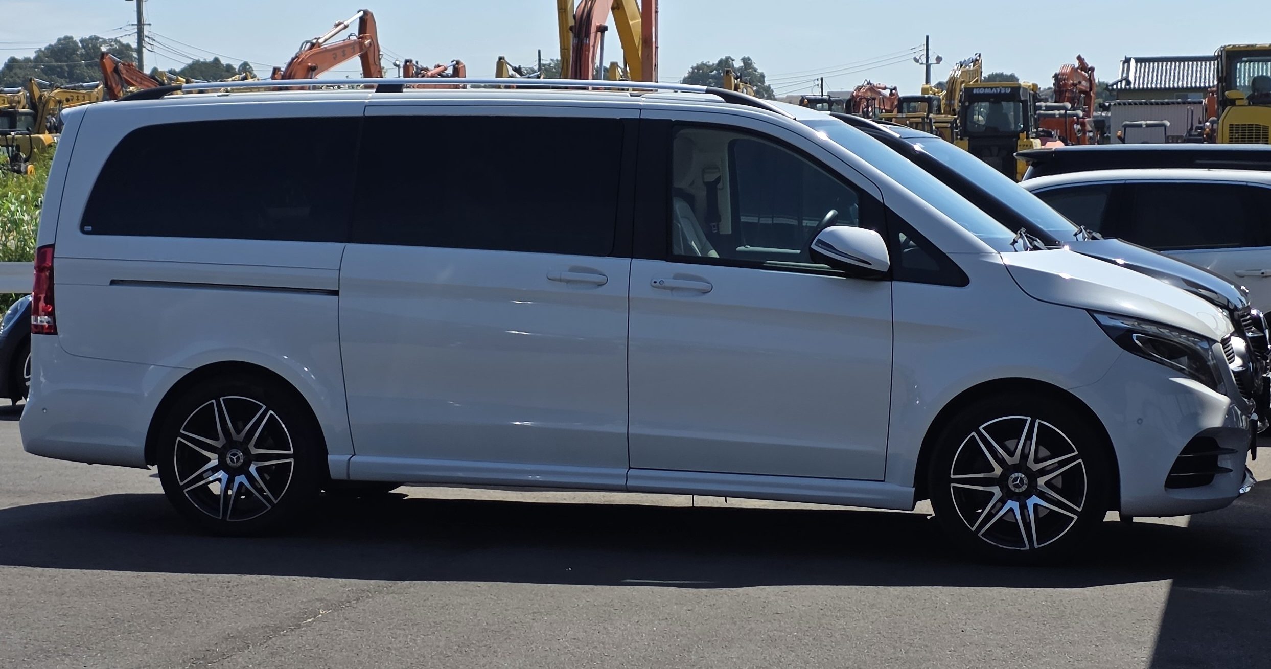 メルセデス・ベンツ V220d アバンギャルド ロング